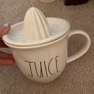 Rae Dunn juicer